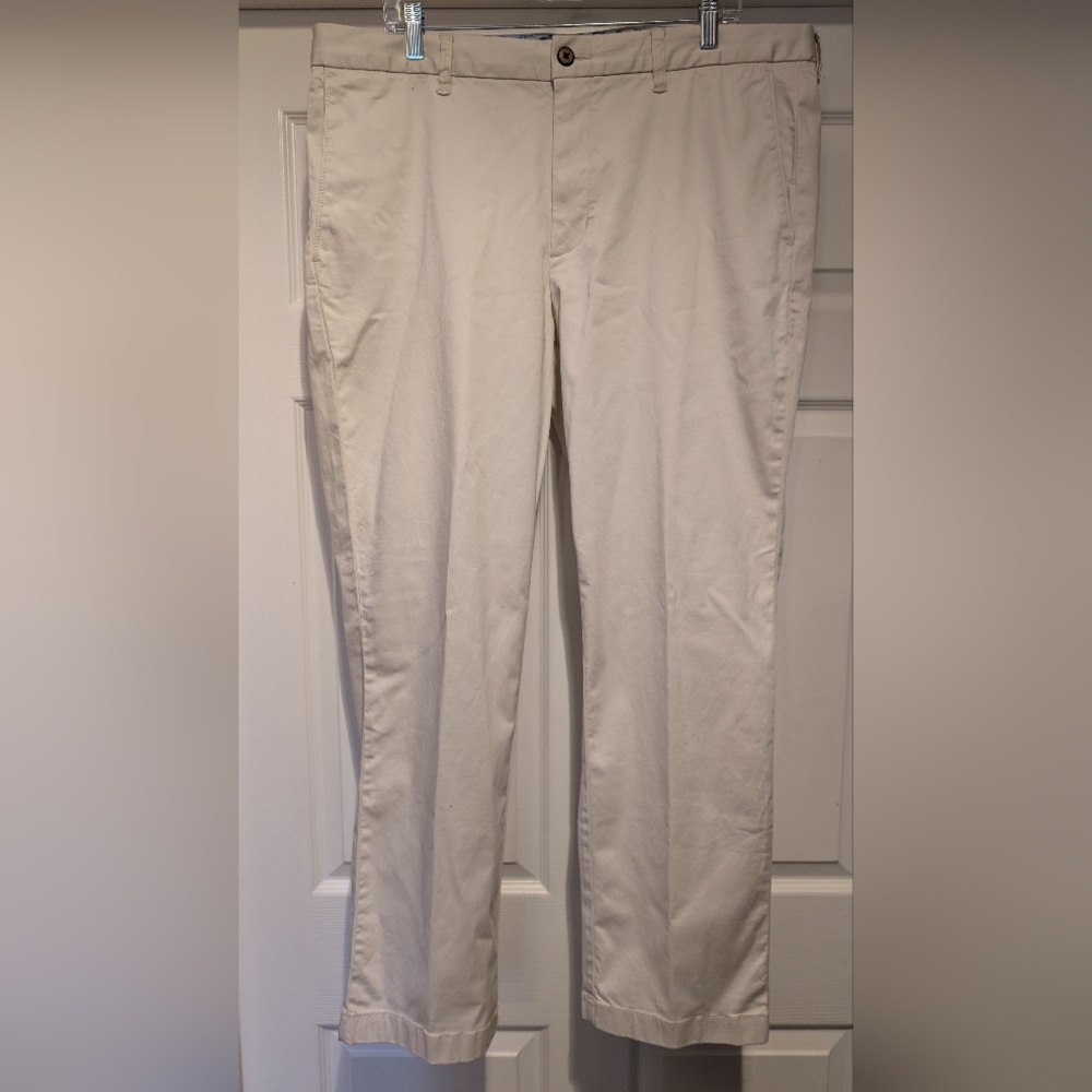 Tommy Bahama Stone Beige Colored Chino Khaki Pants 38x30 Cotton Tencel Spandex